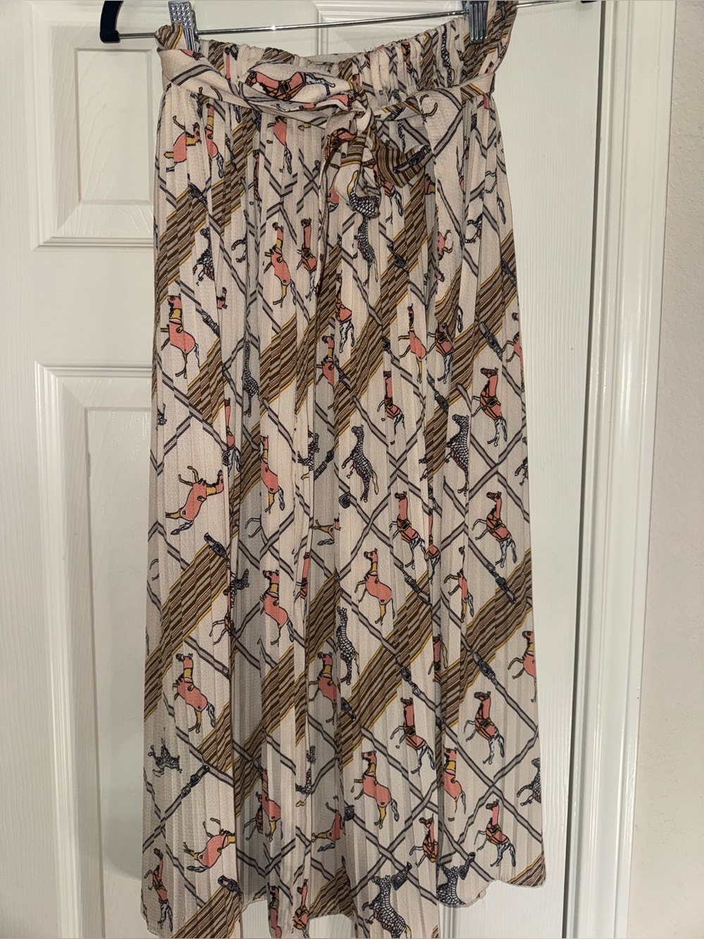 Pleated Beige Horse Patterned Skirt